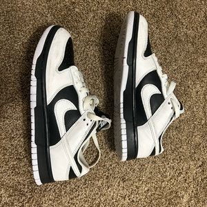 Nike Dunk reverse retro panda